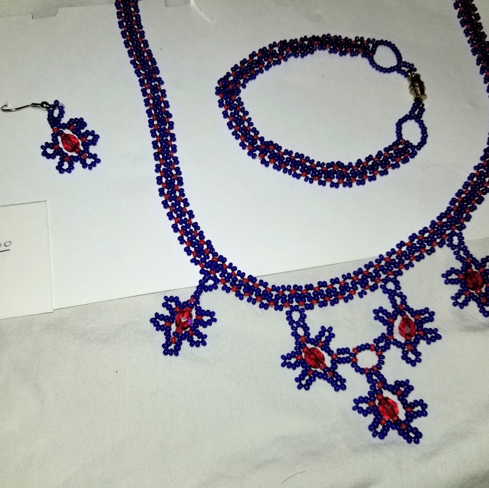 Jewelry Set - Picture 4 of 6